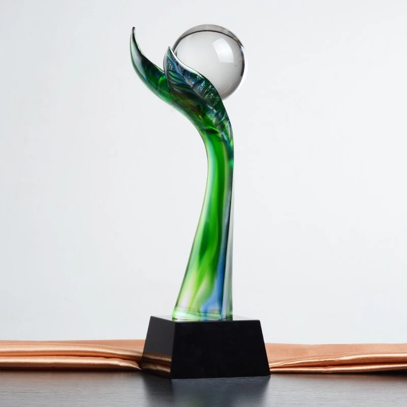 Niestandardowe trofeum Art Leaf Liuli Crystal Globe
