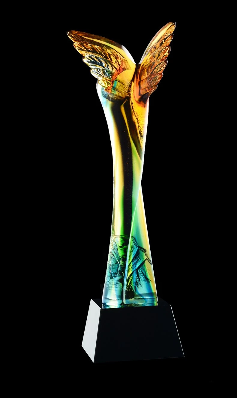 Trofeum za osiągnięcie Liuli ze skrzydłem gradientowym koloru