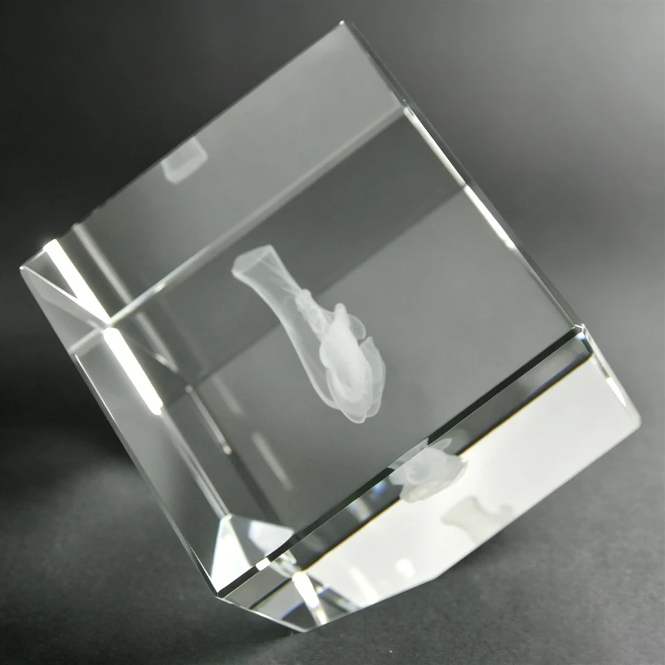 Handshake 3D Engraved Cube Crystal Award Trophy high quality