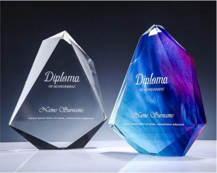 optical-summit-crystal-award-with35165875505